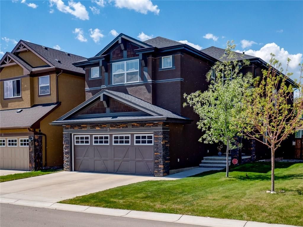 New property listed in Aspen Woods, Calgary